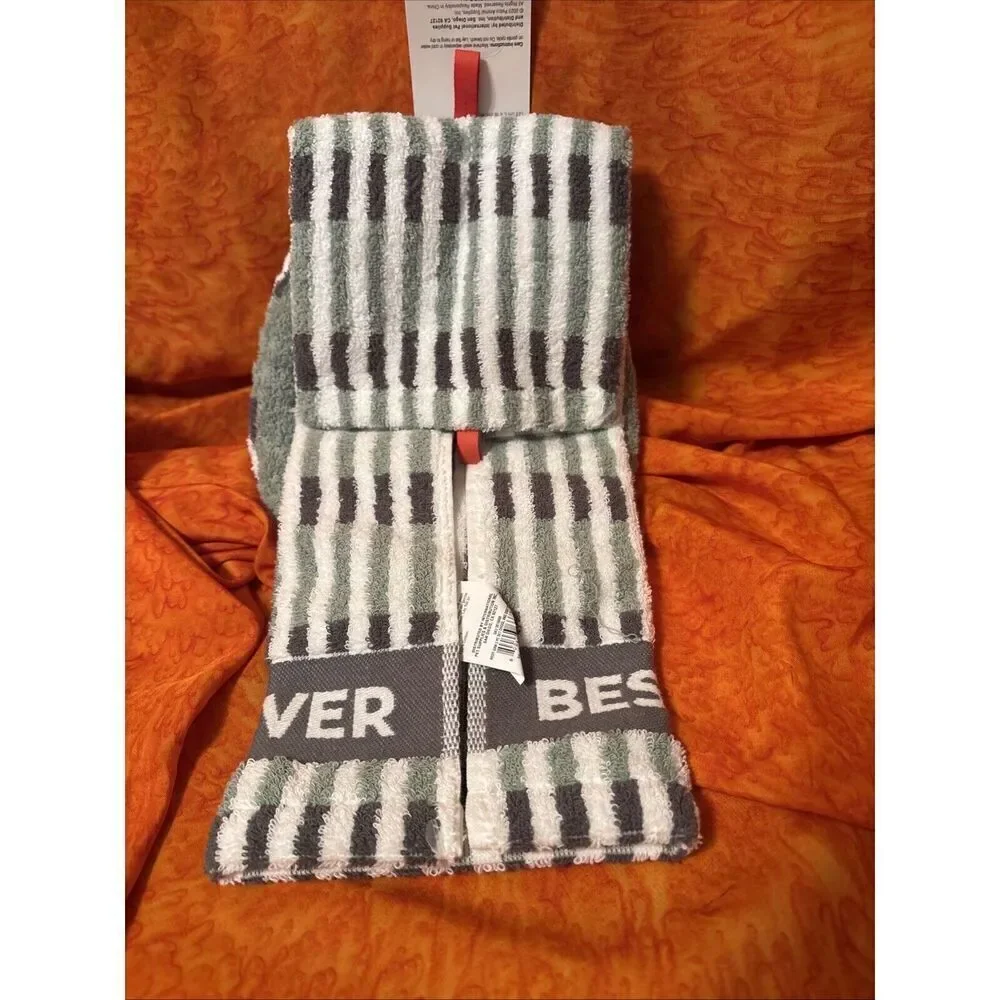 New Reddy  Clean Up Kit ~ Glove, Quick Drying Dogs Mouth Or Paw‎ Towel